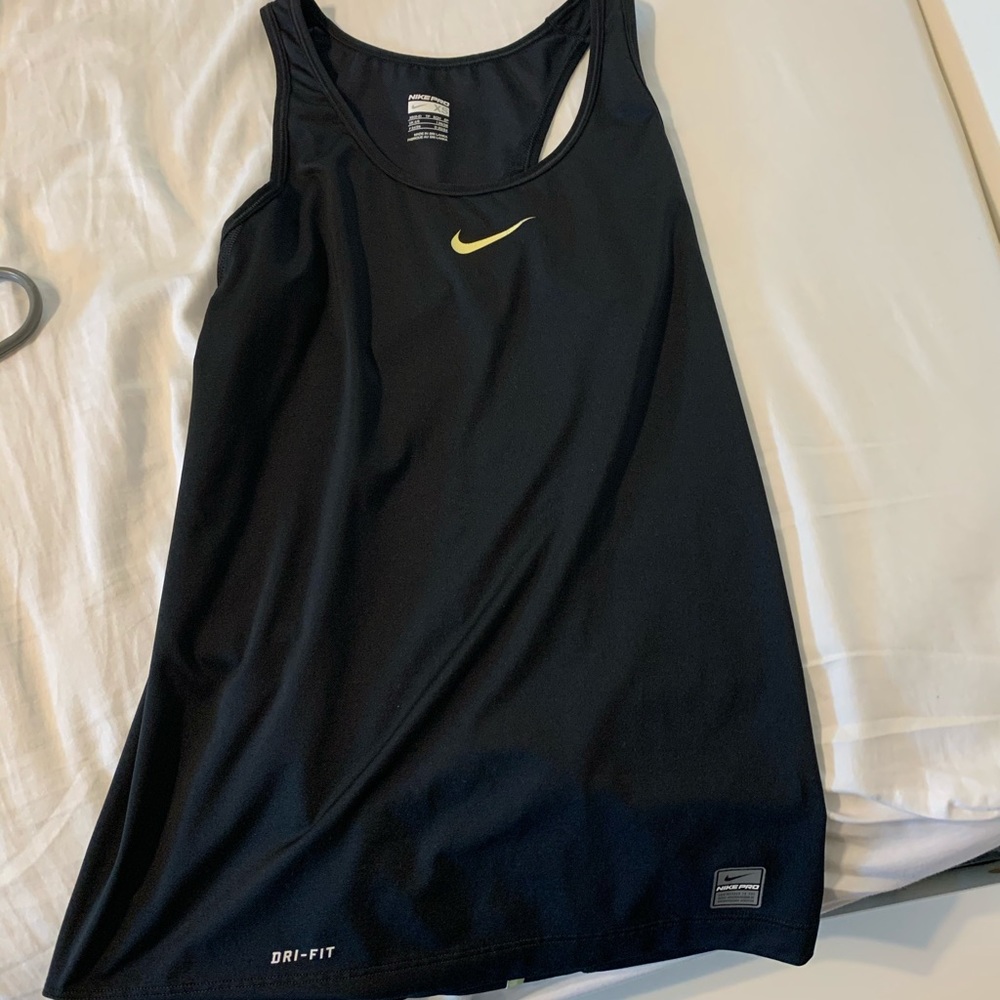 Nike dri-fit tank